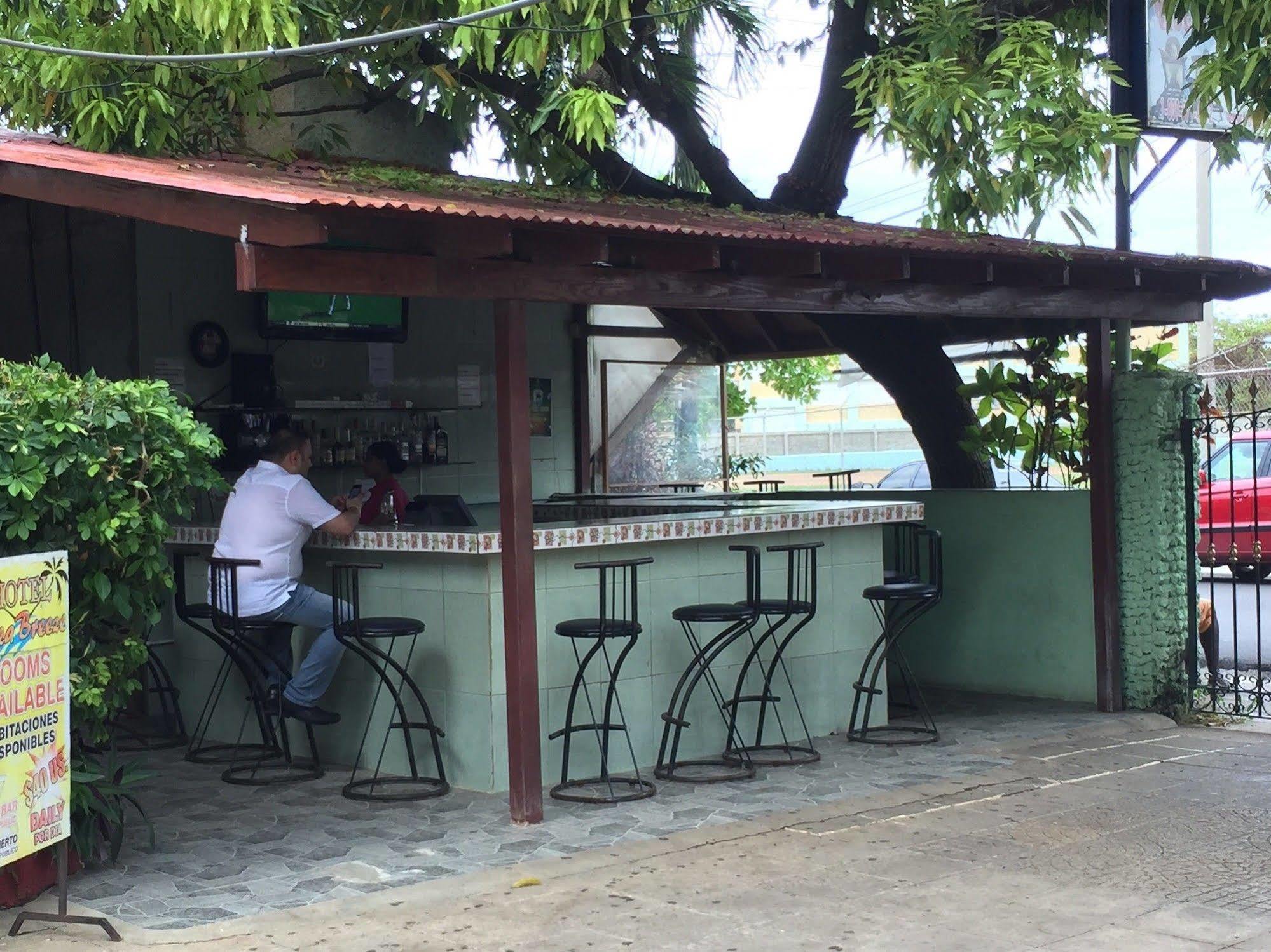 Hotel Seabreeze Sosua El Batey エクステリア 写真
