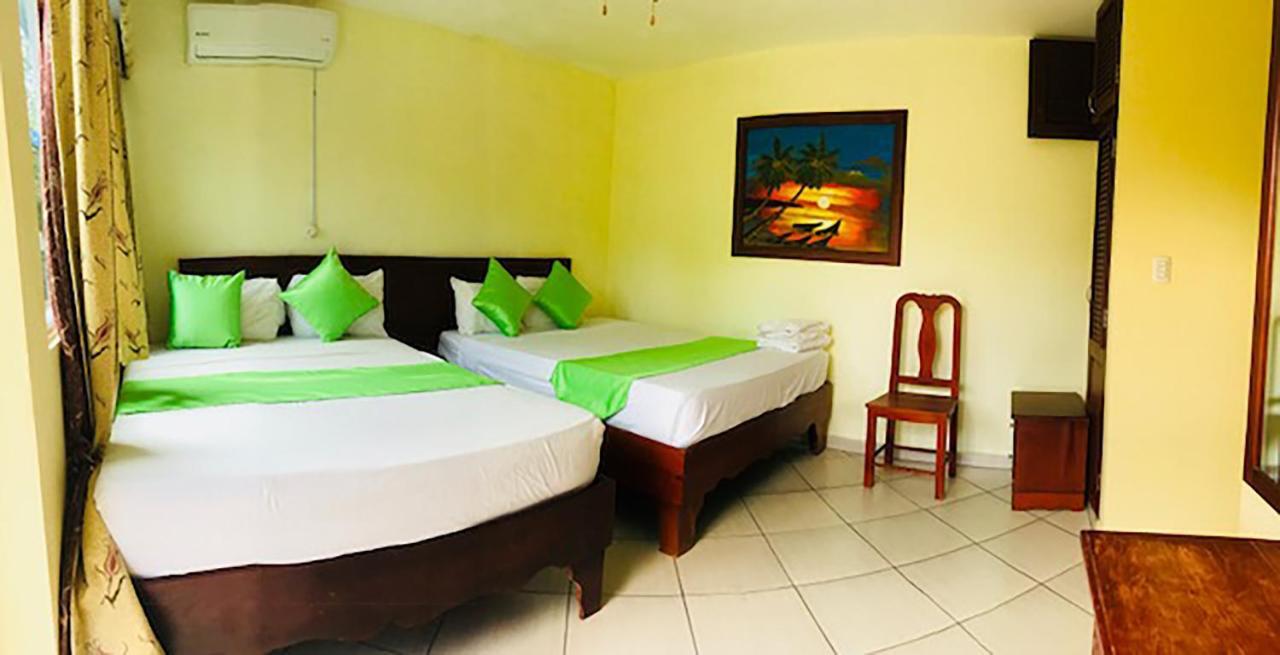 Hotel Seabreeze Sosua El Batey エクステリア 写真