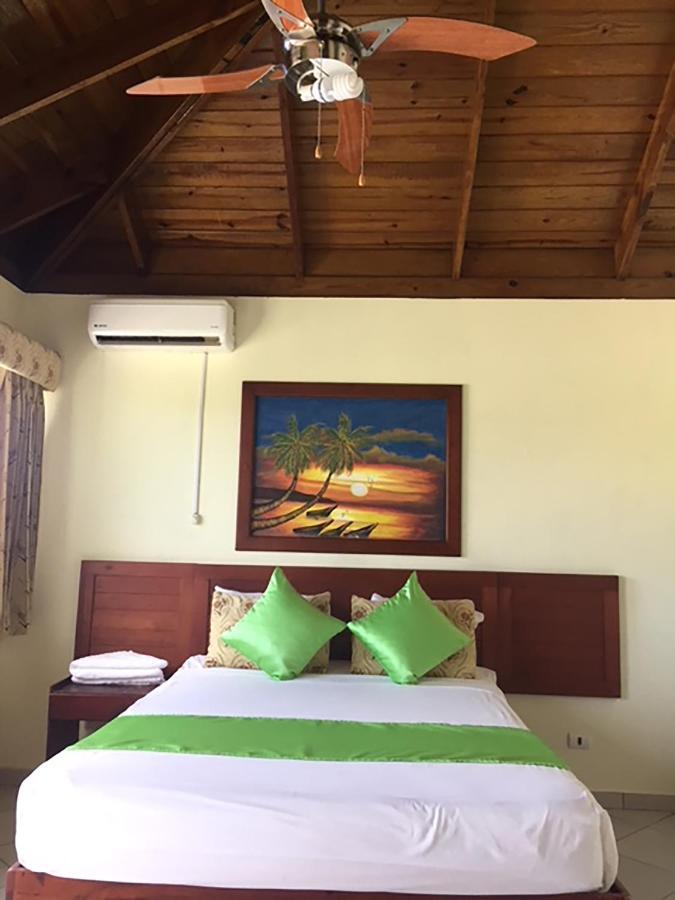 Hotel Seabreeze Sosua El Batey エクステリア 写真
